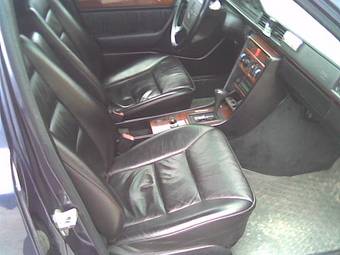 1995 Mercedes-Benz E-Class Pictures