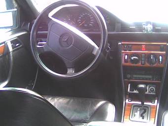 1995 Mercedes-Benz E-Class Wallpapers