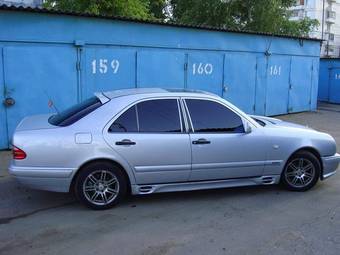1995 Mercedes-Benz E-Class Wallpapers