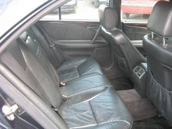 1995 Mercedes-Benz E-Class Images