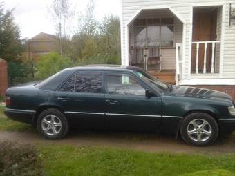 1995 Mercedes-Benz E-Class