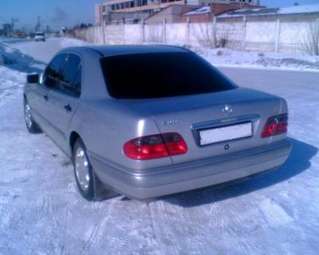 1996 Mercedes-Benz E-Class Photos