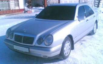 1996 Mercedes-Benz E-Class Images