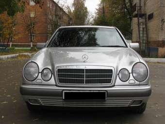 1996 Mercedes-Benz E-Class Photos