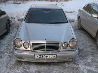 1996 Mercedes-Benz E-Class Photos