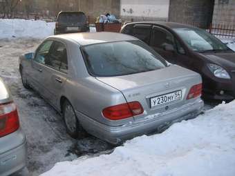 1996 Mercedes-Benz E-Class Pictures