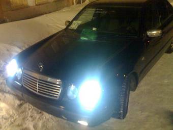 1996 Mercedes-Benz E-Class Photos