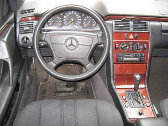 1996 Mercedes-Benz E-Class Wallpapers