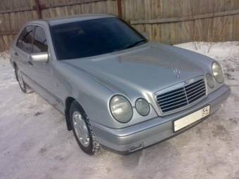 1996 Mercedes-Benz E-Class Photos