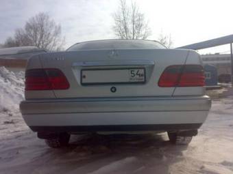 1996 Mercedes-Benz E-Class Images