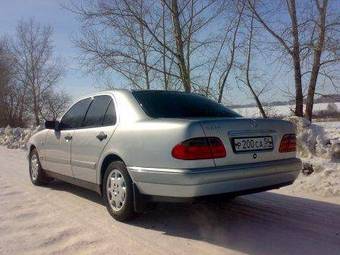 1996 Mercedes-Benz E-Class Photos