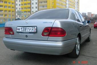 1996 Mercedes-Benz E-Class Pictures