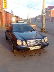 1996 Mercedes-Benz E-Class Photos