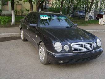 1996 Mercedes-Benz E-Class Photos