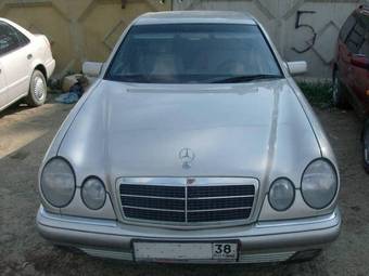 1996 Mercedes-Benz E-Class Pictures