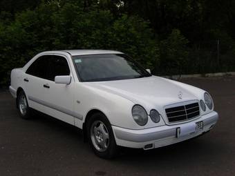 1996 Mercedes-Benz E-Class Images