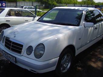 1996 Mercedes-Benz E-Class