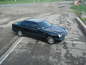 1996 Mercedes-Benz E-Class
