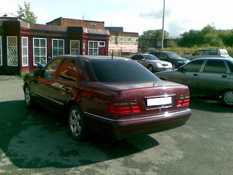 1996 Mercedes-Benz E-Class Photos