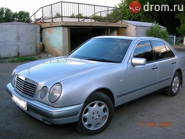 1996 Mercedes-Benz E-Class