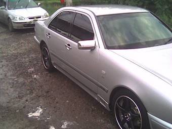 1996 Mercedes-Benz E-Class Photos
