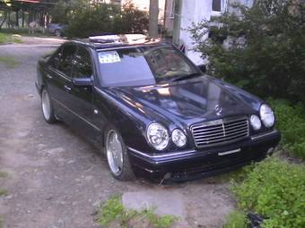 1996 Mercedes-Benz E-Class Pics