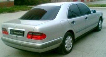 1996 Mercedes-Benz E-Class Photos