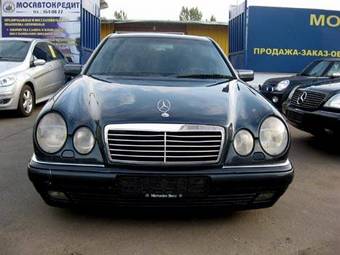 1996 Mercedes-Benz E-Class Pics