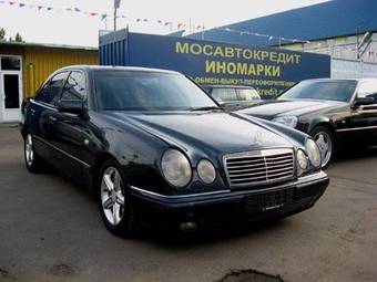 1996 Mercedes-Benz E-Class Pictures