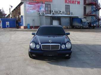 1997 Mercedes-Benz E-Class Pictures