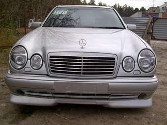 1997 Mercedes-Benz E-Class Photos