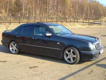 1997 Mercedes-Benz E-Class Pictures