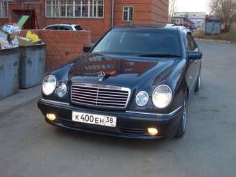 1997 Mercedes-Benz E-Class Photos