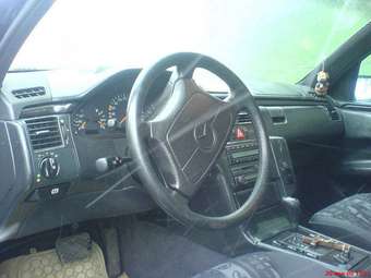 1997 Mercedes-Benz E-Class Pictures