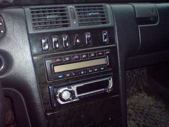 1997 Mercedes-Benz E-Class Pics