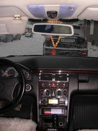 1997 Mercedes-Benz E-Class Pictures