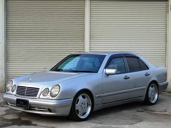 1997 Mercedes-Benz E-Class Pics