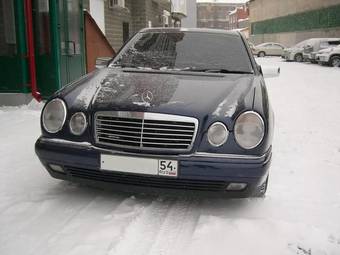 1997 Mercedes-Benz E-Class Photos