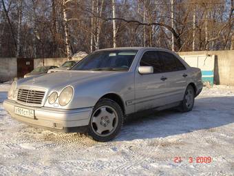 1997 Mercedes-Benz E-Class Photos