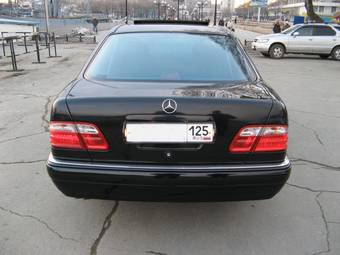 1997 Mercedes-Benz E-Class Photos