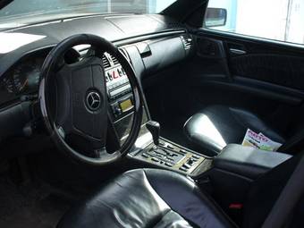 1997 Mercedes-Benz E-Class Pictures