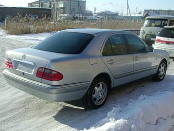 1997 Mercedes-Benz E-Class Photos