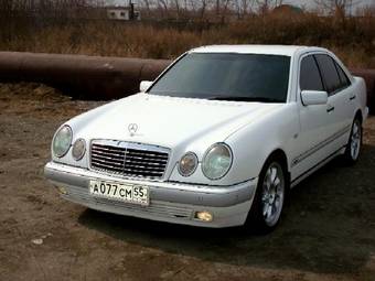 1997 Mercedes-Benz E-Class Wallpapers