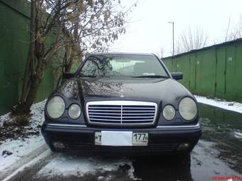 1997 Mercedes-Benz E-Class Photos