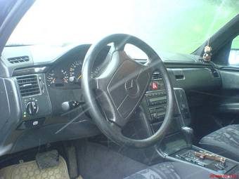 1997 Mercedes-Benz E-Class Pictures