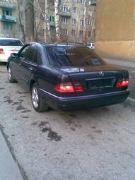 1997 Mercedes-Benz E-Class Photos
