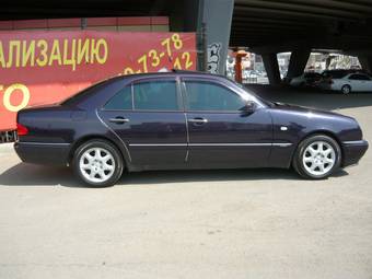 1997 Mercedes-Benz E-Class Wallpapers