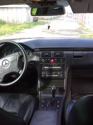 1997 Mercedes-Benz E-Class Photos