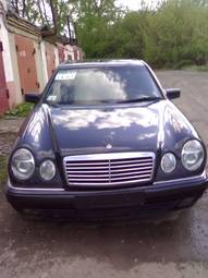 1997 Mercedes-Benz E-Class Wallpapers
