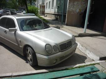 1997 Mercedes-Benz E-Class Pictures